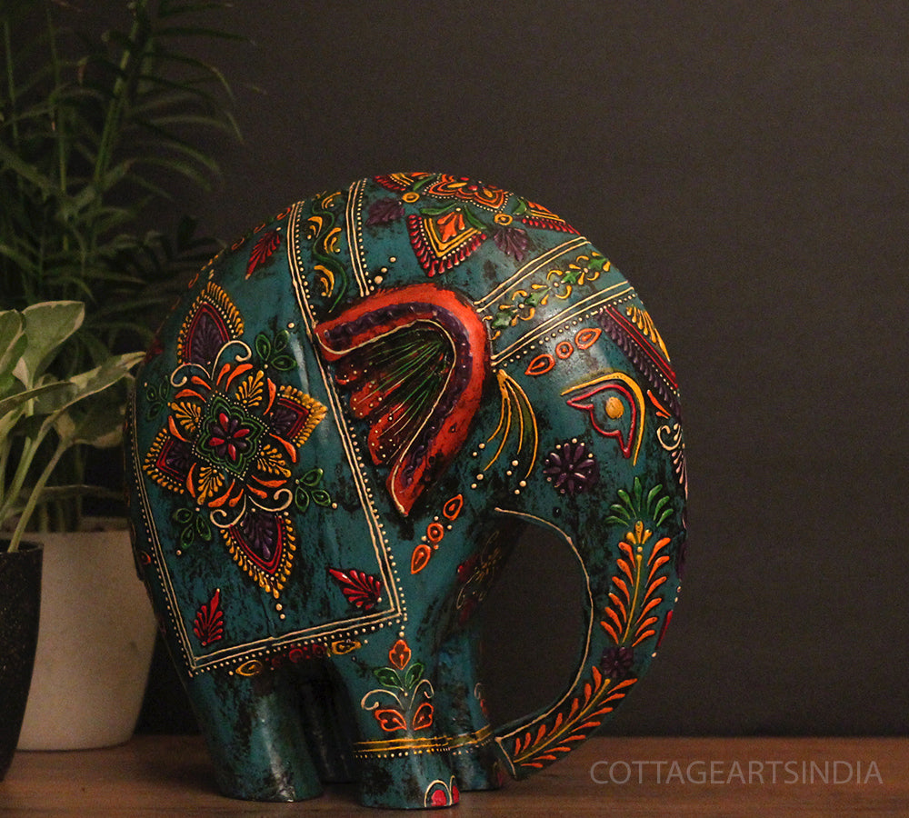 Wooden Elephant Oblique Design 10.5"