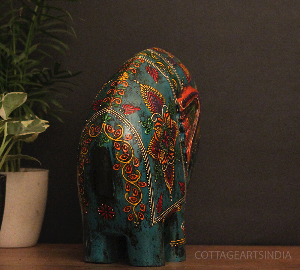 Wooden Elephant Oblique Design 10.5"