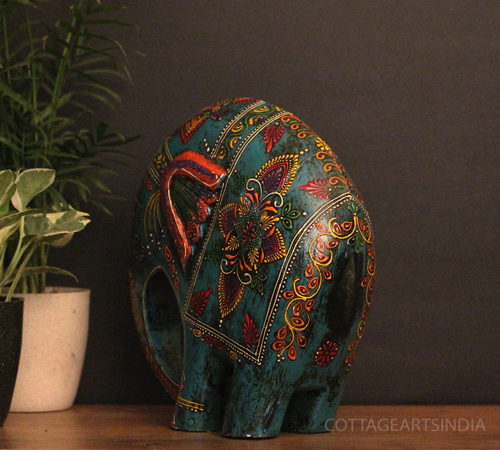 Wooden Elephant Oblique Design 10.5"