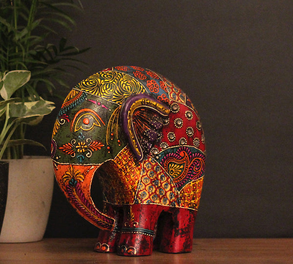 Wooden Elephant Oblique Design 8"