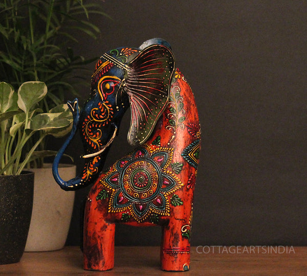 Wooden Elephant Oblique