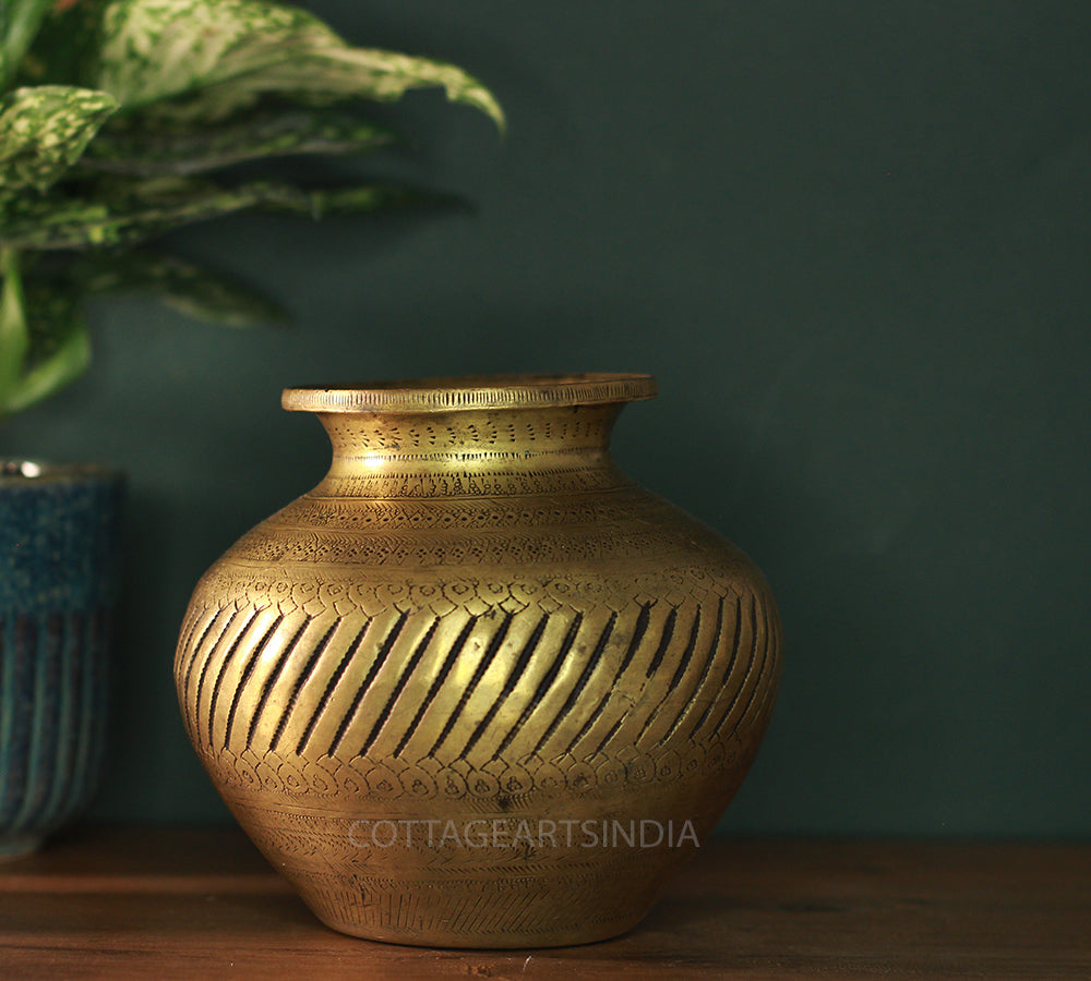 Brass  Vintage Pot