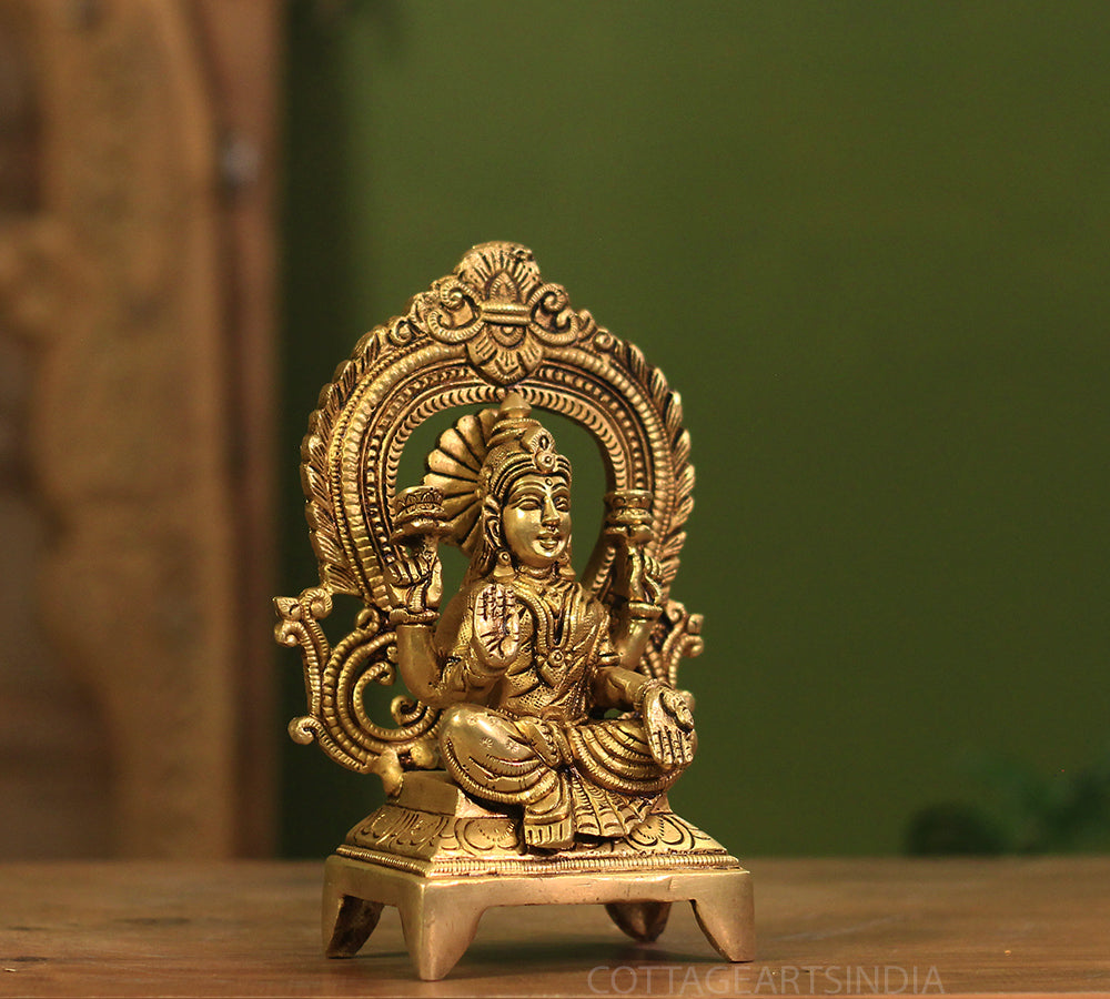 Brass Laxmi 6.5"