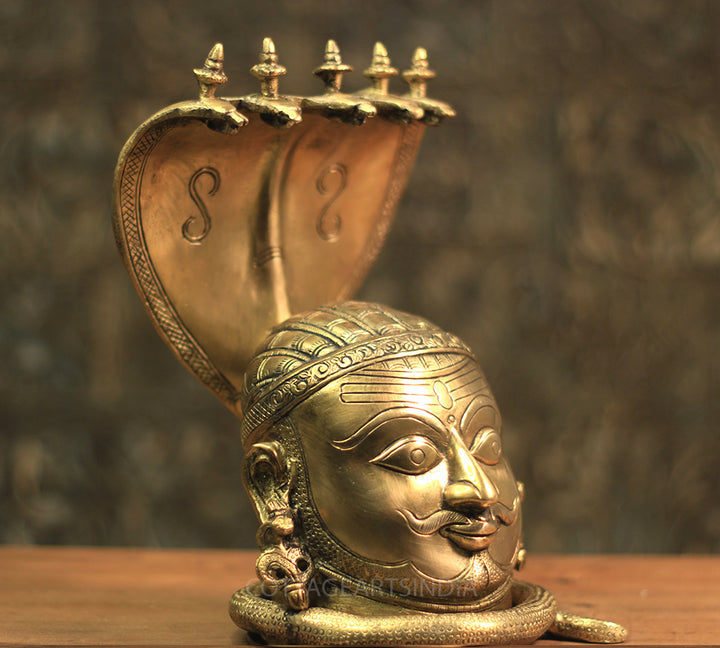 Brass Shiva Mukhlingam With Nagabharanam