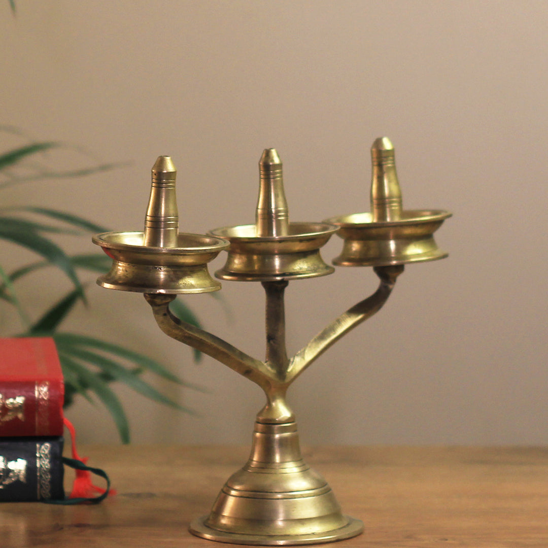 Brass  Vintage Key Vilakku Lamp