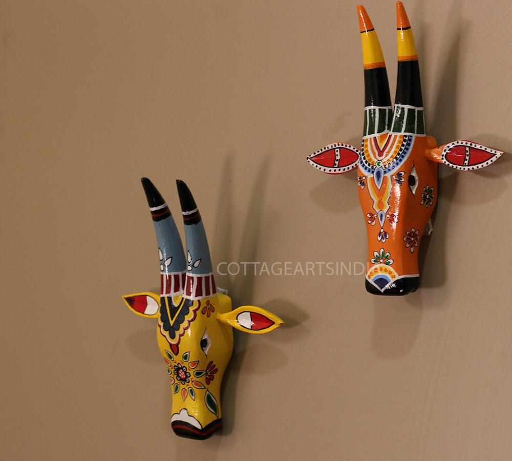 Wooden Bull Head Set of 2